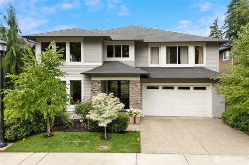 619 Graham Ave Ne, Renton, WA, 98059-5092 | Card Image