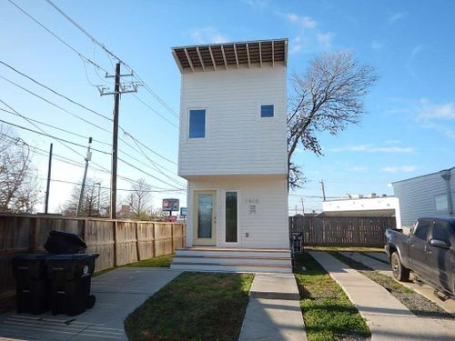 1510 Dumble St, Houston, TX, 77023-3101 | Card Image