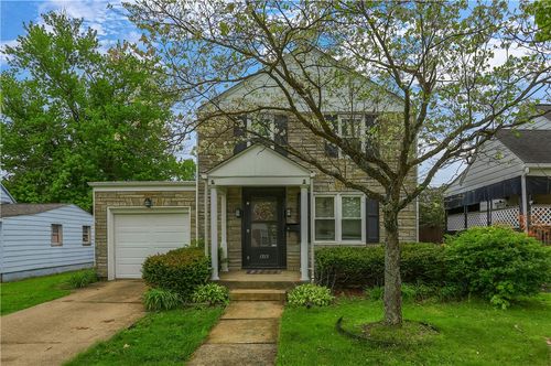 1315 Princeton Ave, Natrona Heights, PA, 15065-1409 | Card Image