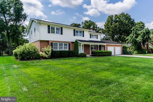 900 Drexel Hills Blvd, NEW CUMBERLAND, PA, 17070-1710 | Card Image