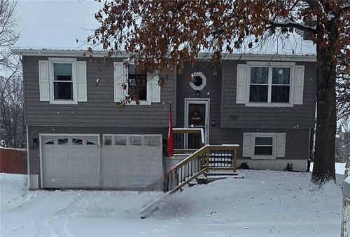 708 Parma Way, Gardner, KS, 66030-1295 | Card Image