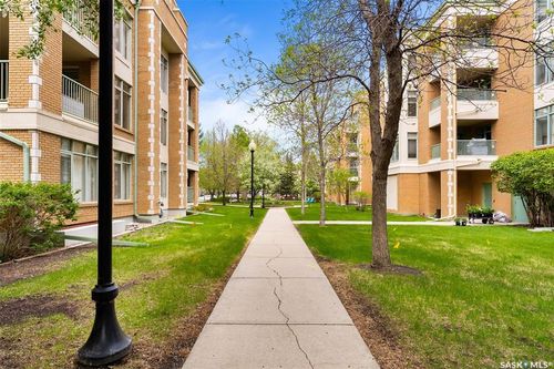 226-2330 Hamilton St, Regina, SK, S4P4M4 | Card Image