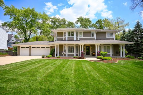 33 Sunset Ave, Glen Ellyn, IL, 60137-5602 | Card Image