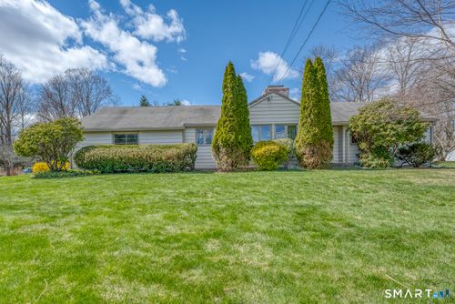 12 Orchard Rd, Farmington, CT, 06032-2519 | Card Image