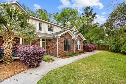 975 Downey Branch Ln, Wilmington, NC, 28403-4244 | Card Image