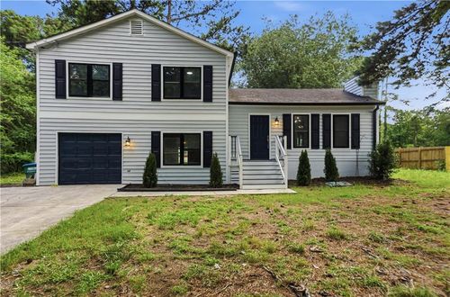 2857 Cherokee Cv, Stone Mountain, GA, 30087-3831 | Card Image