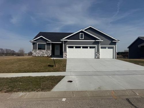 903 7th Ave, Wanamingo, MN, 55983-3414 | Card Image