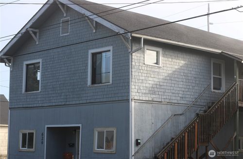 626 Monroe St, Hoquiam, WA, 98550-1532 | Card Image