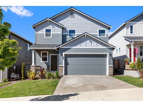 899 Ne Trillium Dr, Estacada, OR, 97023-8921 | Card Image