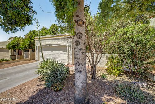 4742 W Escuda Dr, Glendale, AZ, 85308-5137 | Card Image