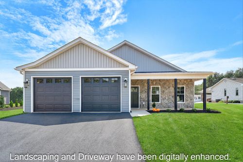 6450 Scruggs Rd, Moneta, VA, 24121-3450 | Card Image