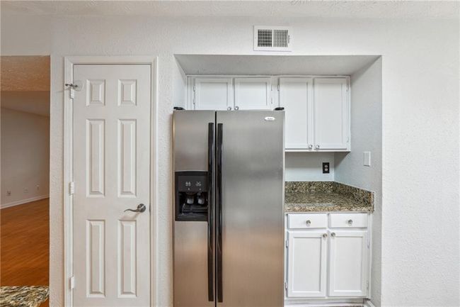 UNIT-203 - 3980 Riverlook Pkwy Se, Condo with 2 bedrooms, 2 bathrooms and 2 parking in Marietta GA | Image 13