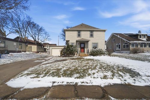 1006 11th Ave, Eldora, IA, 50627-1709 | Card Image