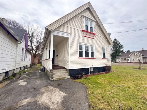 15 De Jonge Street, Rochester, NY, 14621 | Card Image