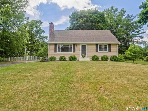 16 Coolidge Dr, Enfield, CT, 06082-5310 | Card Image
