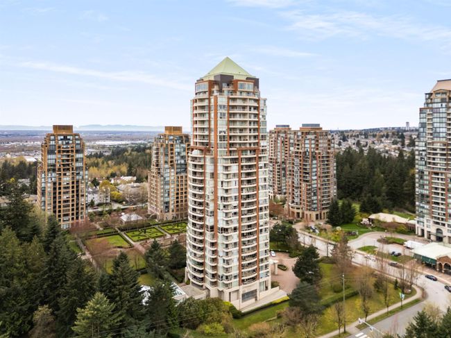 2501 - 6838 Station Hill Drive, Condo with 2 bedrooms, 2 bathrooms and 1 parking in Burnaby BC | Image 36