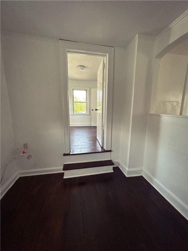 211 Washington Ave, Home with 4 bedrooms, 2 bathrooms and null parking in New Rochelle NY | Image 9