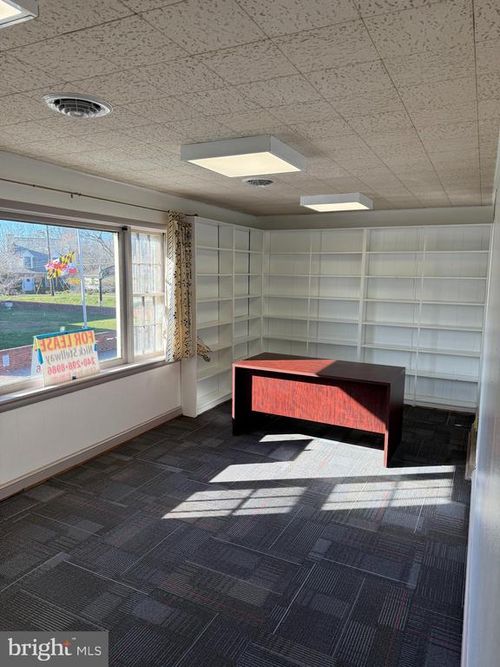 41610 Courthouse Dr, LEONARDTOWN, MD, 20650-3887 | Card Image