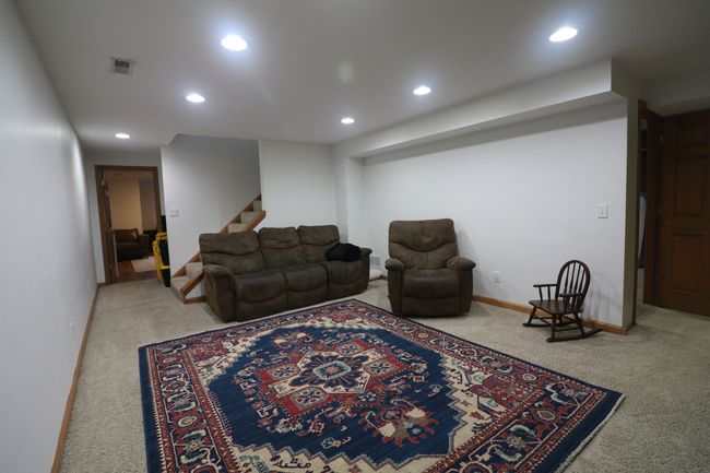 Basement Family Room | Image 22