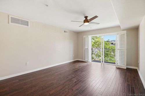 406-801 W Hawthorn St, San Diego, CA, 92101-8412 | Card Image