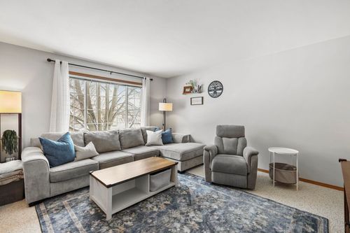 5121 Ridge Oak Drive, MADISON, WI, 53704 | Card Image