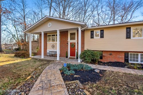 135 Normandy Rd, Oak Ridge, TN, 37830-8148 | Card Image