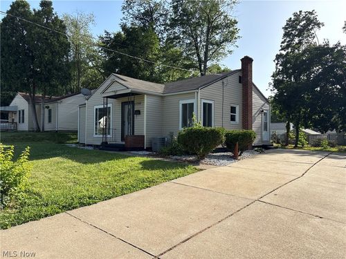 1350 Winton Avenue, Akron, OH, 44320 | Card Image