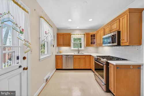 506 Dogwood Ln, TOWSON, MD, 21286-7341 | Card Image