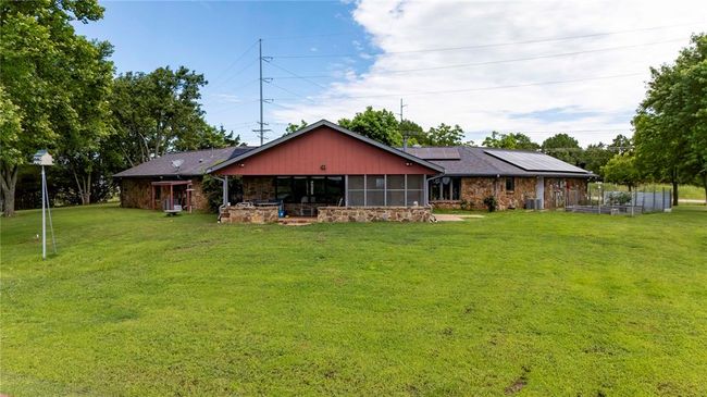 1901 E 15 Th St, House other with 4 bedrooms, 3 bathrooms and null parking in Chandler OK | Image 42