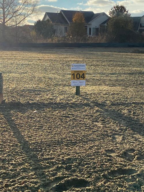 104 Highland Pl, Pleasant Prairie, WI, 53158 | Card Image