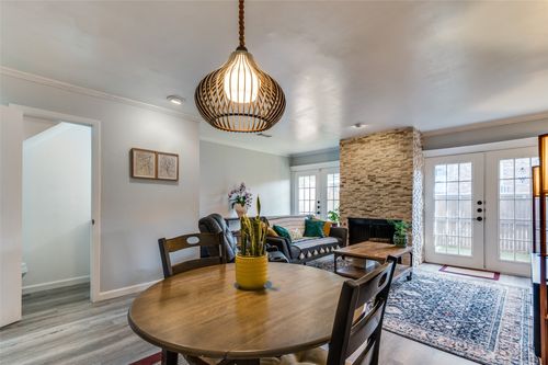 a-2816 Wycliff Ave, Dallas, TX, 75219-2647 | Card Image