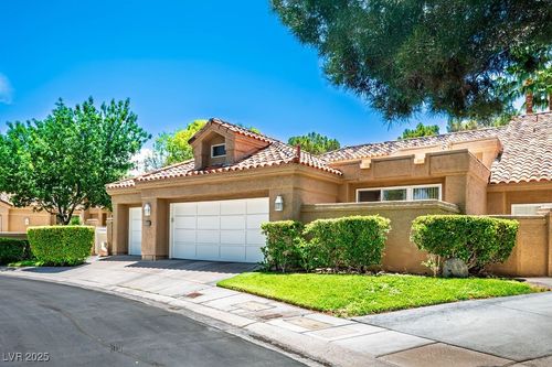 8236 Round Hills Cir, Las Vegas, NV, 89113-1230 | Card Image
