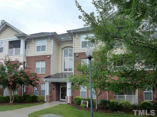 922 Providence Glen Dr, Chapel Hill, NC, 27514-6500 | Card Image