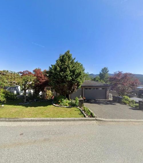 13 Shoreline Cir, Port Moody, BC, V3H4T9 | Card Image