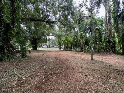 4910 Miraham Dr, IMMOKALEE, FL, 34142-2460 | Card Image
