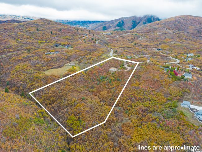 Aerial view featuring a mountain view | Image 15