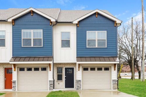 100 Hartsville Ct, Lebanon, TN, 37087-2241 | Card Image