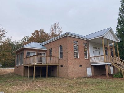 405 Horse Farm Road, House other with 3 bedrooms, 2 bathrooms and null parking in IVA SC | Image 2