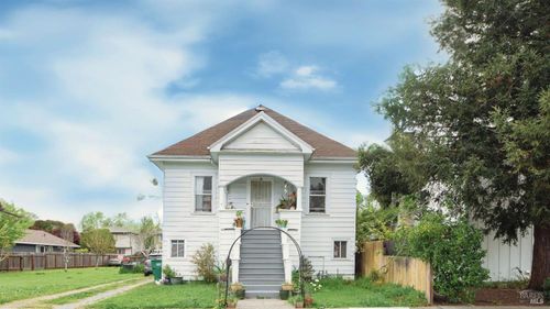 316 Vallejo Street, Petaluma, CA, 94952 | Card Image