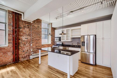 2a-2261 Blake St, Denver, CO, 80205-2044 | Card Image