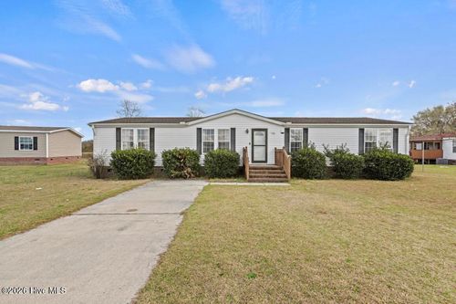 126 Rainmaker Dr, Jacksonville, NC, 28540-8525 | Card Image
