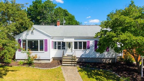 118 Summit Ave, West Warwick, RI, 02893-4251 | Card Image