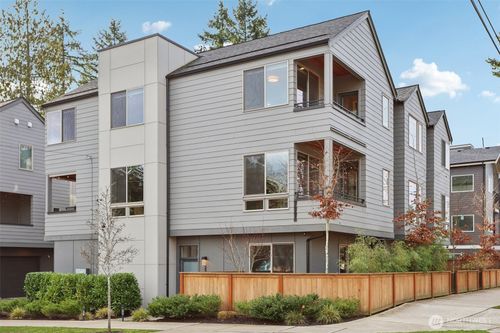 229 Ne 185th St, Shoreline, WA, 98155-2103 | Card Image