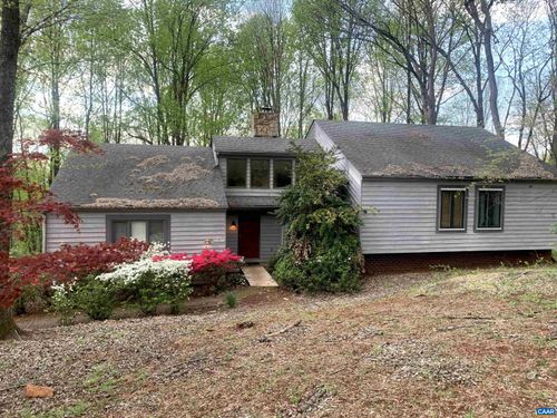1880 N Pantops Dr, CHARLOTTESVILLE, VA, 22911-8642 | Card Image