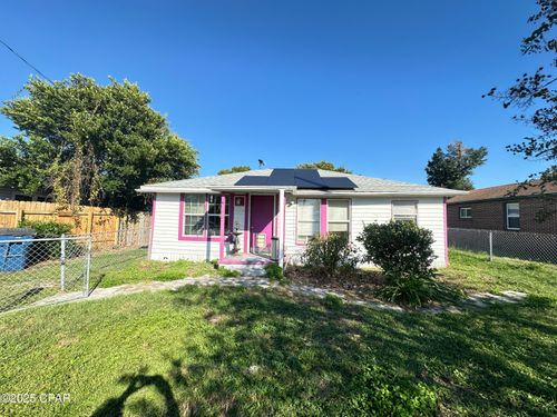 228 N East Ave, Panama City, FL, 32401-6143 | Card Image