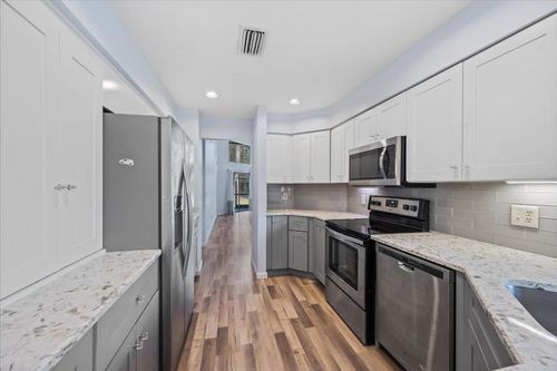 b-1121 Sand Drift Way, West Palm Beach, FL, 33411-5141 | Card Image