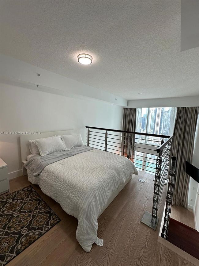 APT-1806 - 41 Se 5 Th St, Condo with 1 bedrooms, 2 bathrooms and null parking in Miami FL | Image 11