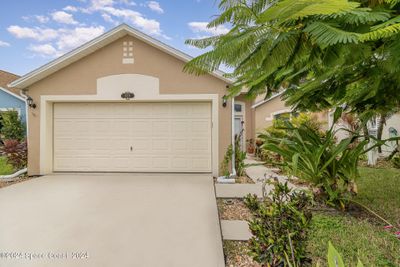 1515 Vista Lake Circle, House other with 3 bedrooms, 2 bathrooms and null parking in Melbourne FL | Image 1