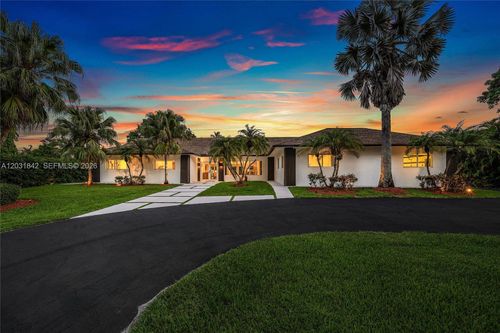 13900 Mustang Trl, Southwest Ranches, FL, 33330-3622 | Card Image