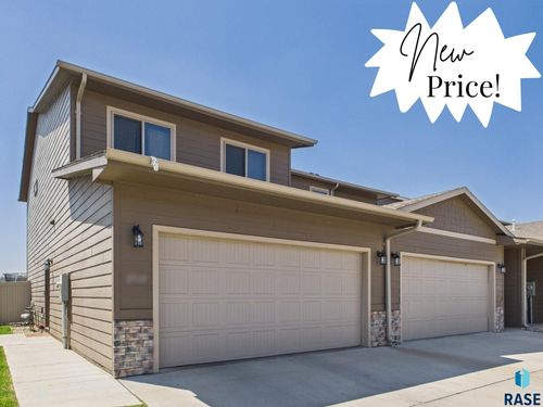 2560 E Meadowside Pl, Sioux Falls, SD, 57108-3706 | Card Image